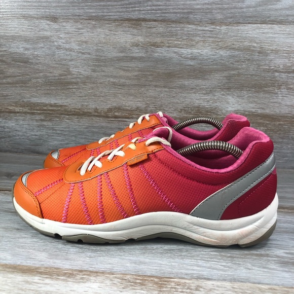 vionic alliance sneakers